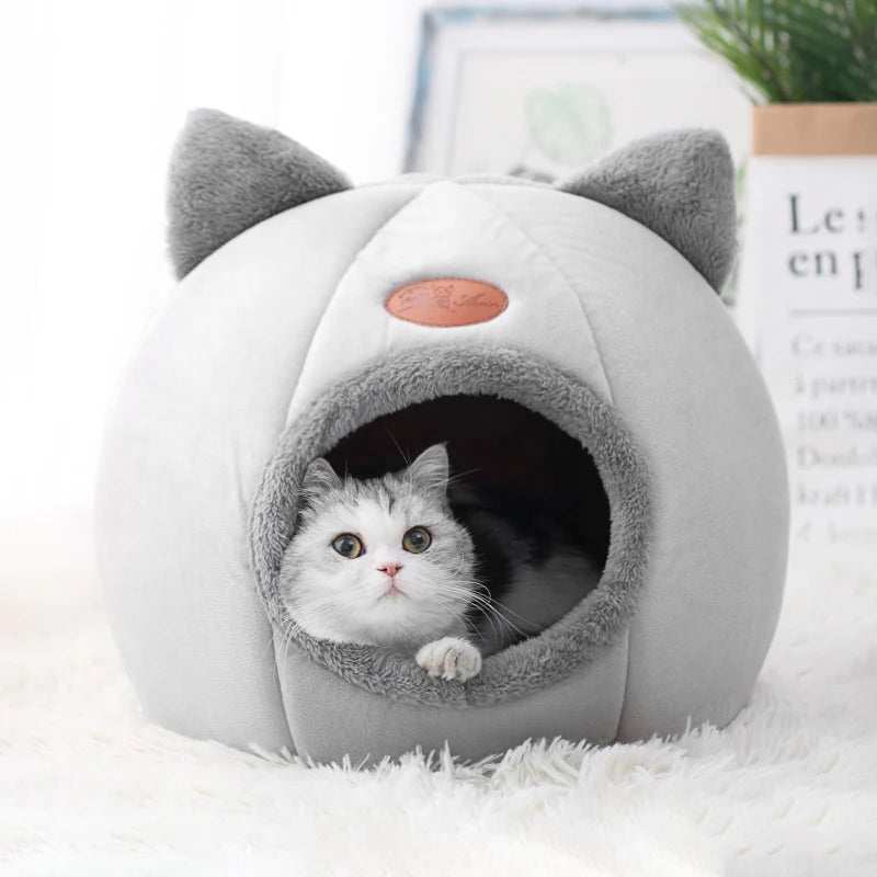 Deep Sleep Cozy Winter Cat & Small Dog Bed