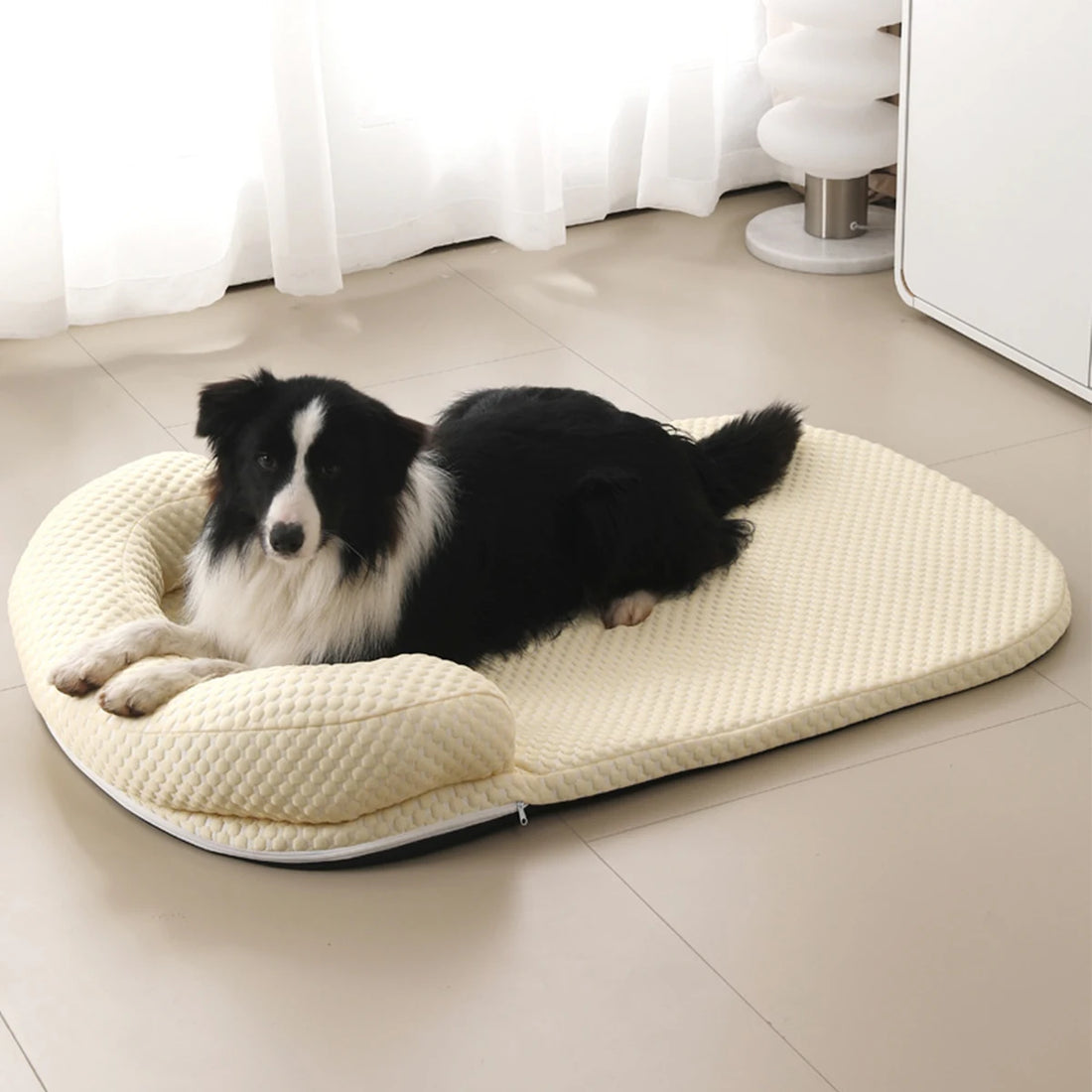 Breathable Cooling Dog & Cat Bed – Ice Silk Fabric with Pillow