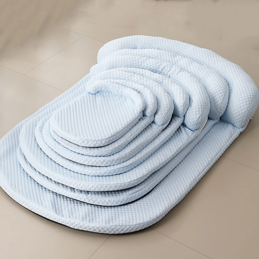 Breathable Cooling Dog & Cat Bed – Ice Silk Fabric with Pillow